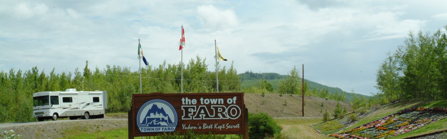 The welcome to the Town of Faro sign.